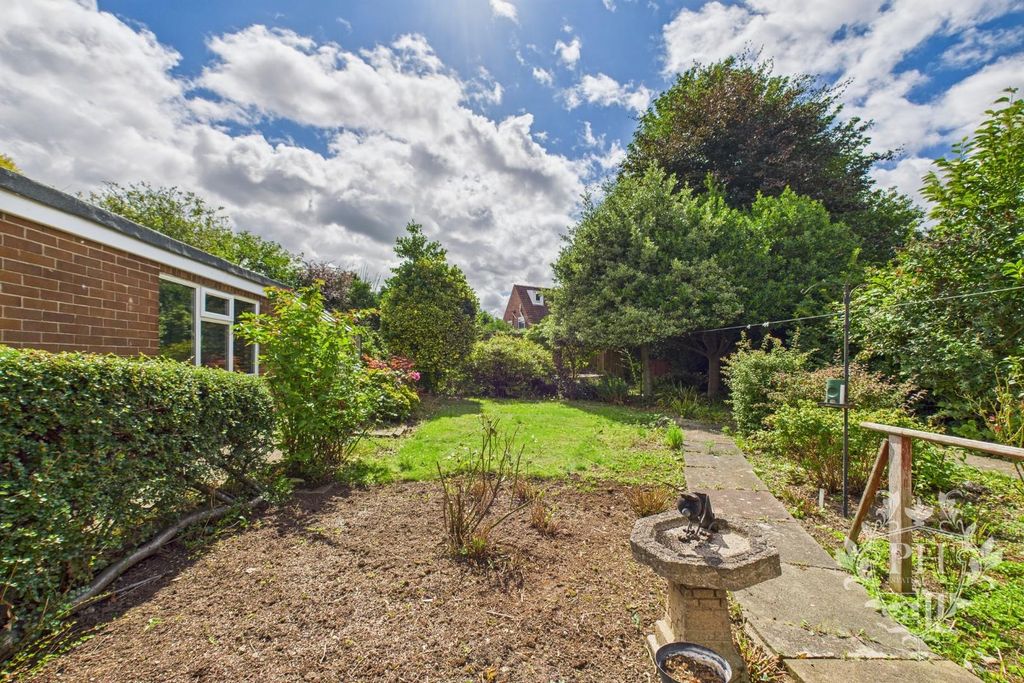 Property photo 3 of 17 Cam02002G0-Pr0171-Still023.Jpg