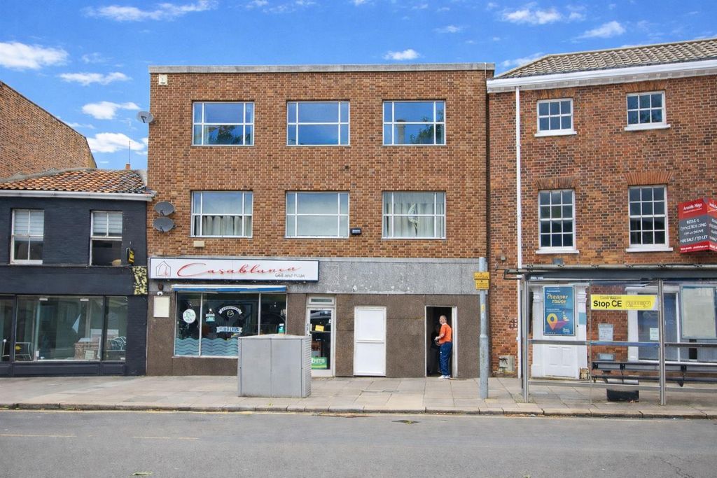 Property photo 1 of 9 11.Png