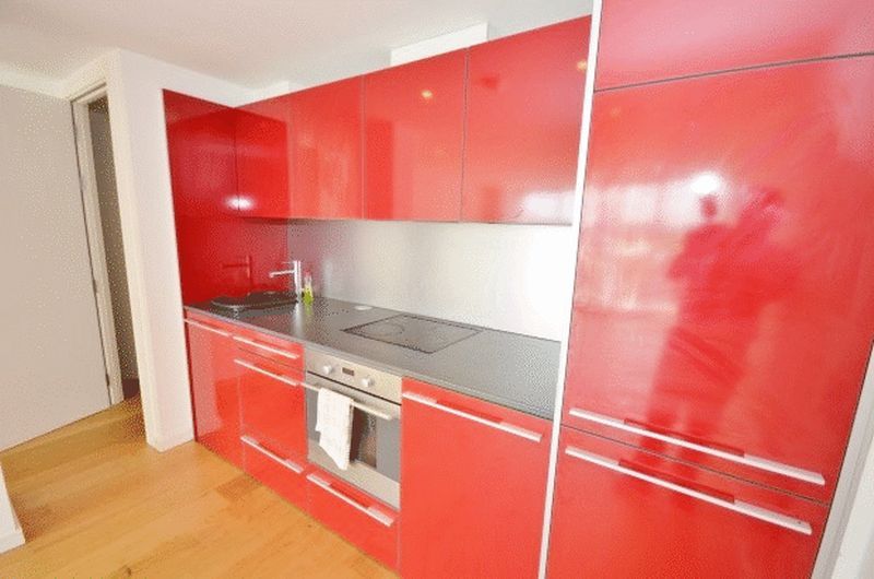 Property photo 3 of 9 Photo 2