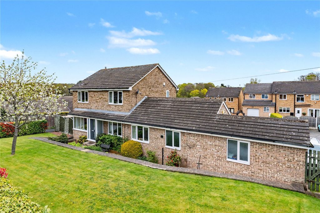 Property photo 1 of 21 Picture No. 32