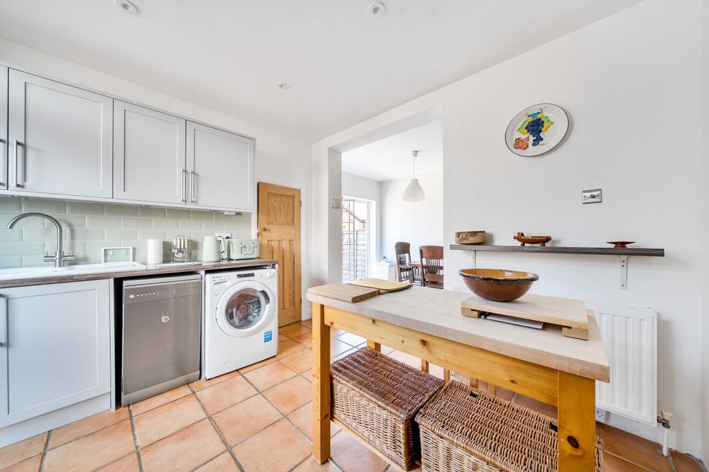 Property photo 3 of 12 1503693-9-6A7F1d2...