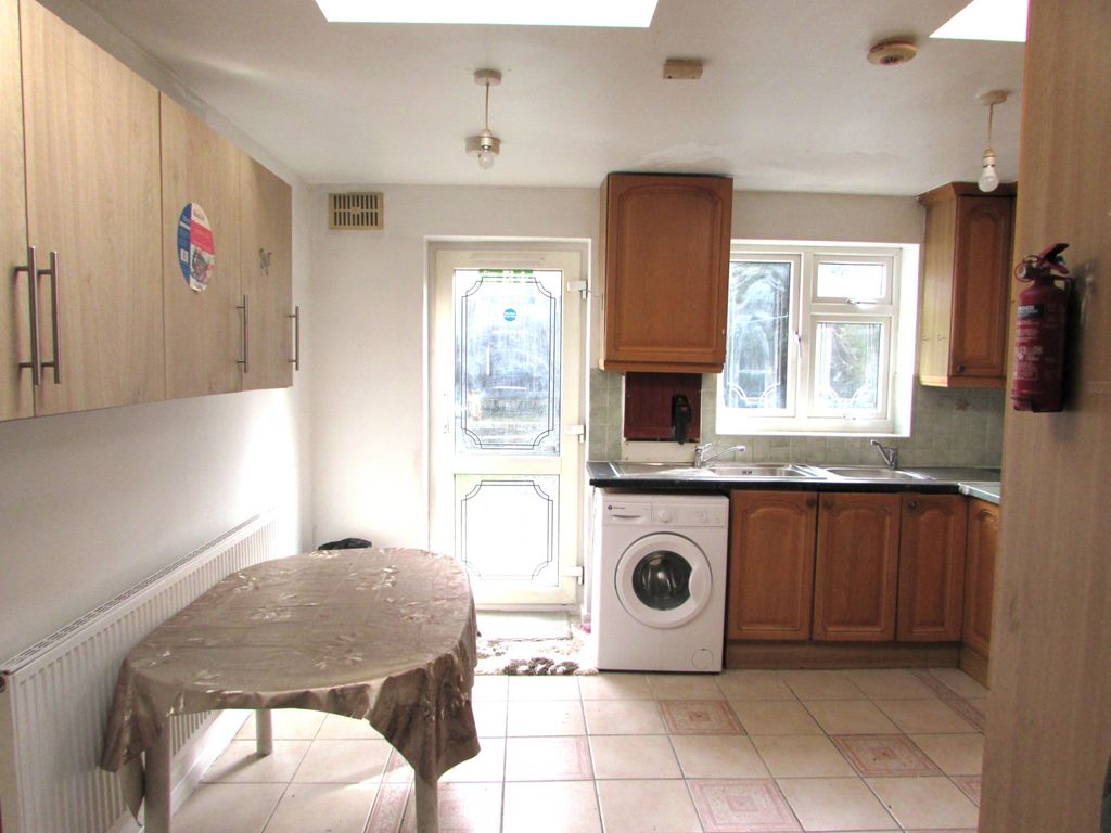 Property photo 3 of 13 Gallery