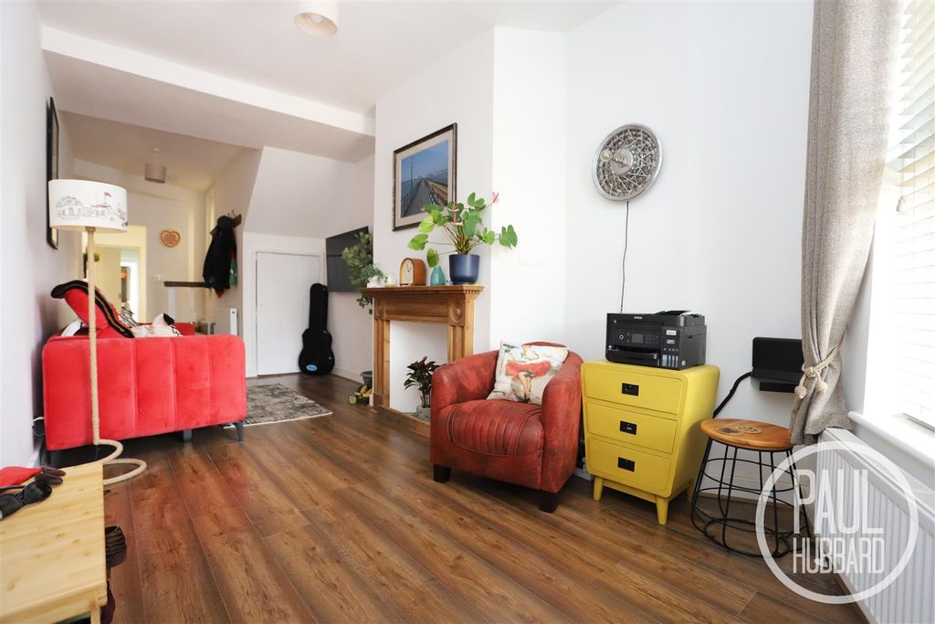 Property photo 2 of 21 Img_3743.Jpg