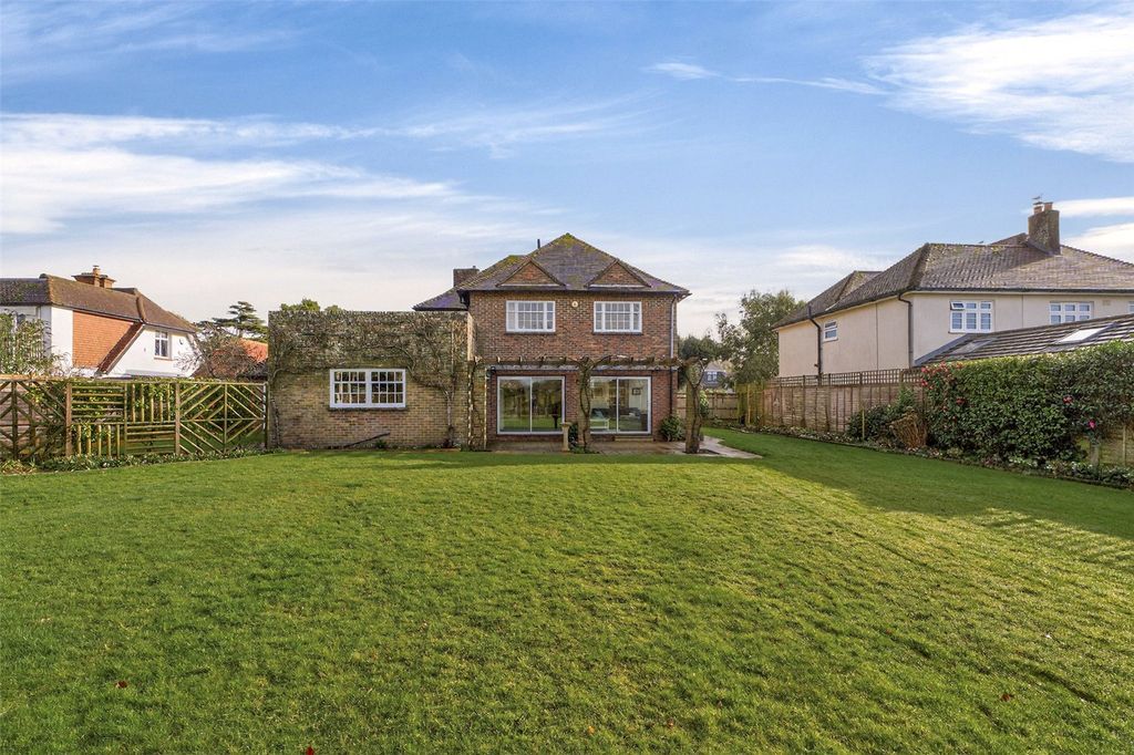 Property photo 2 of 46 Picture No. 51