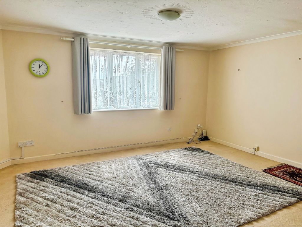 Property photo 3 of 7