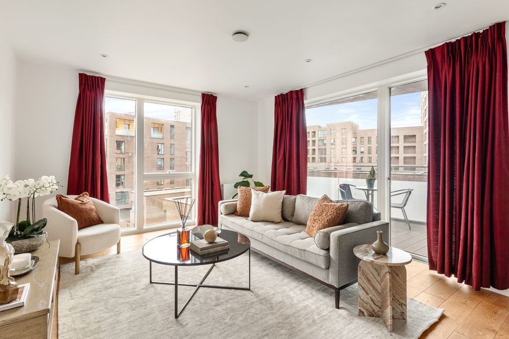 Property photo 1 of 15 094A2703