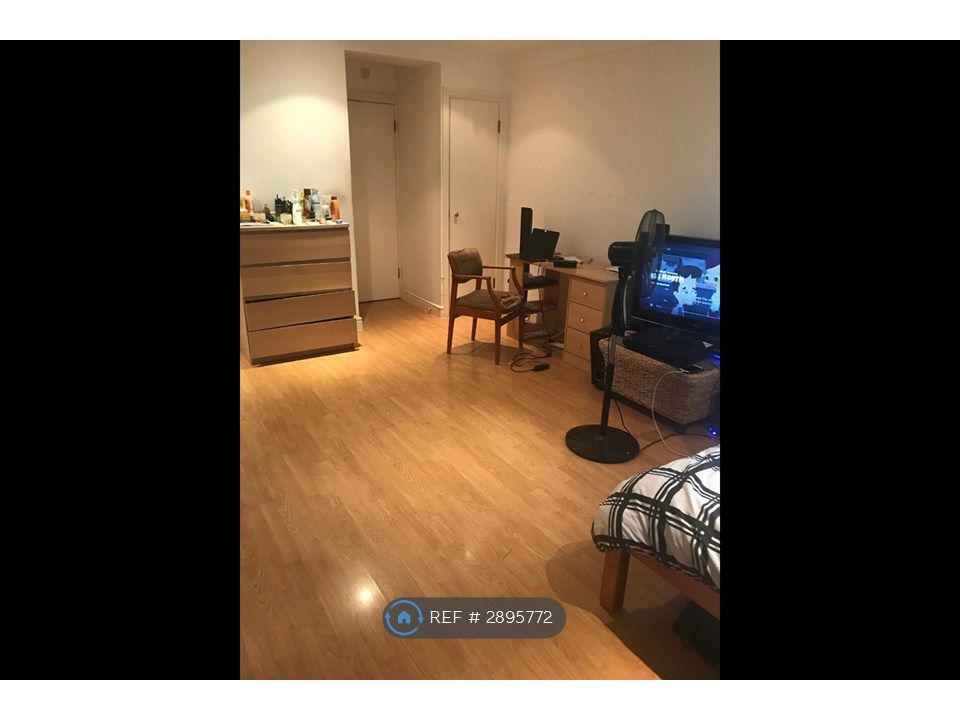 Property photo 2 of 4