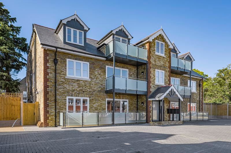 Property photo 1 of 15 External Front View