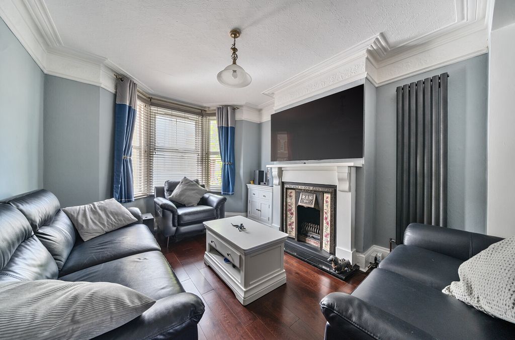 Property photo 2 of 19 1295234-5-6825F5c...