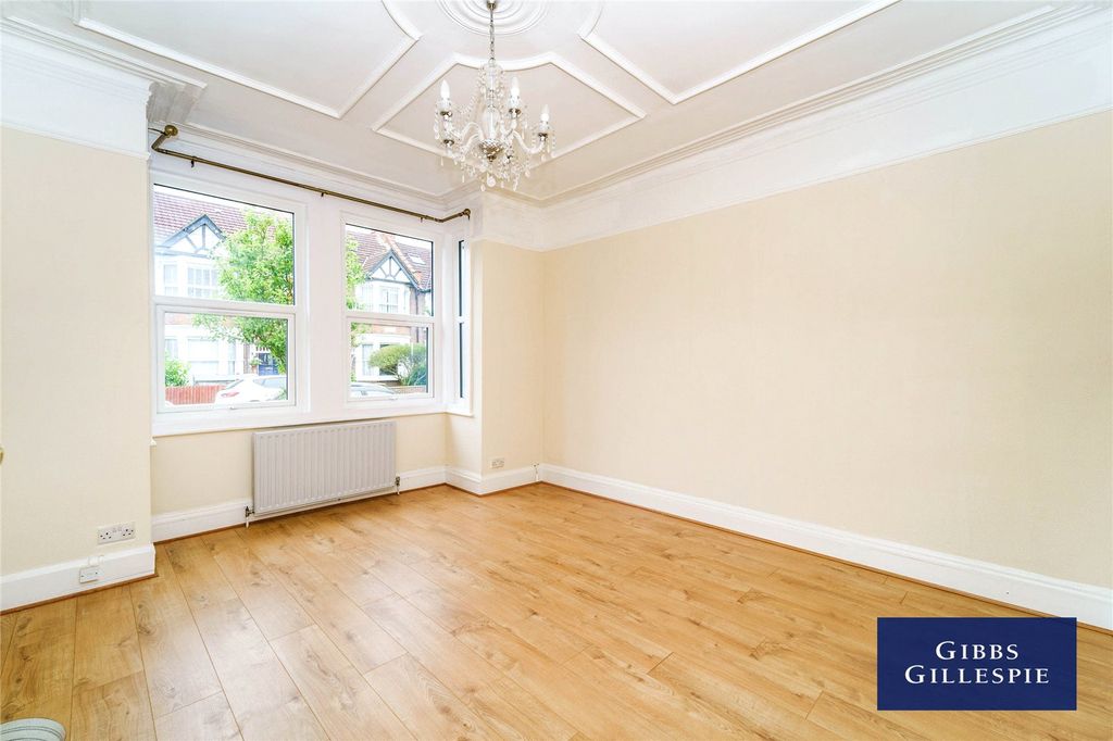 Property photo 2 of 9 Picture No. 09