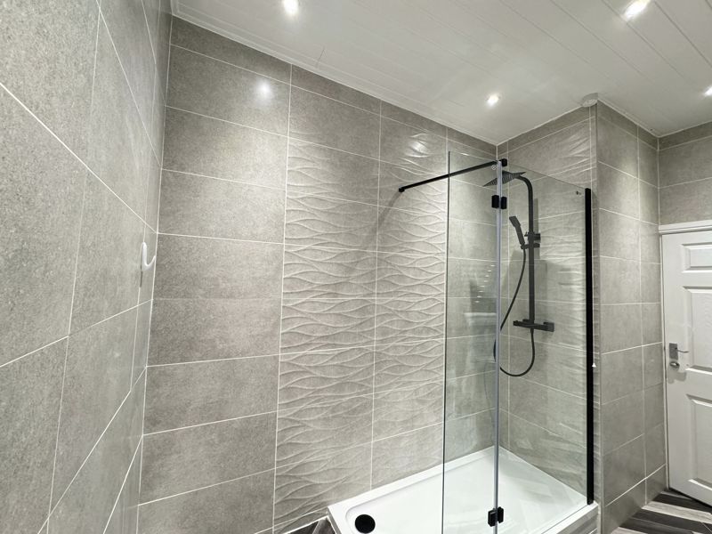 Property photo 2 of 31 Photo 14