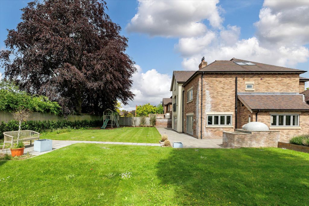 Additional image 15 of 6 bed detached house for saleLondon Road, Shrewsbury, Shropshire SY2