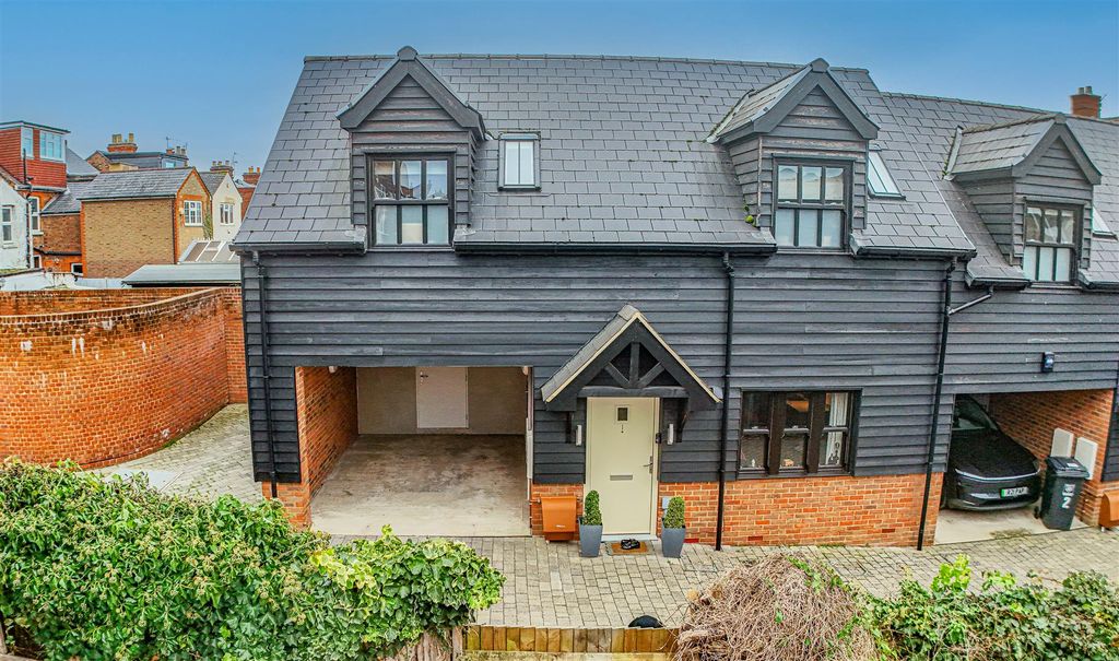 Property photo 1 of 24 Dji_20251120135615_0268_D.Png