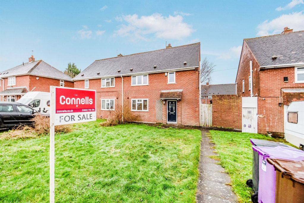 Property photo 1 of 12