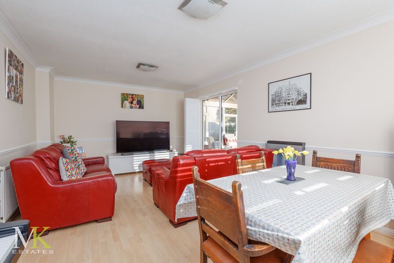 Property photo 3 of 19 Photo 15