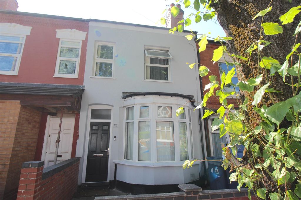 Property photo 1 of 11 Front