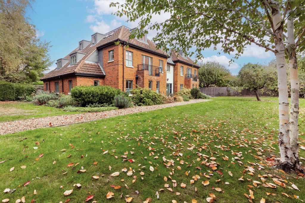 Property photo 1 of 23 2