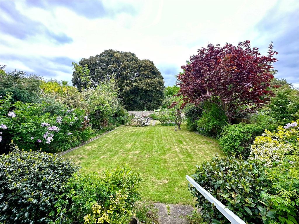 Property photo 3 of 14 Picture No. 08