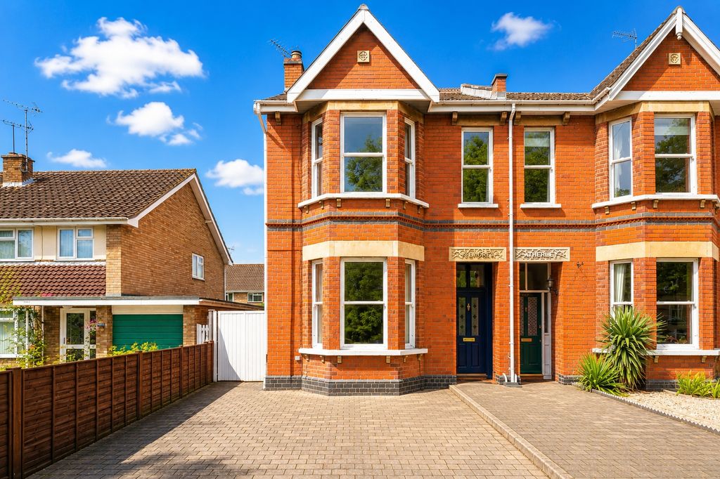 Property photo 1 of 22 Picture No. 53