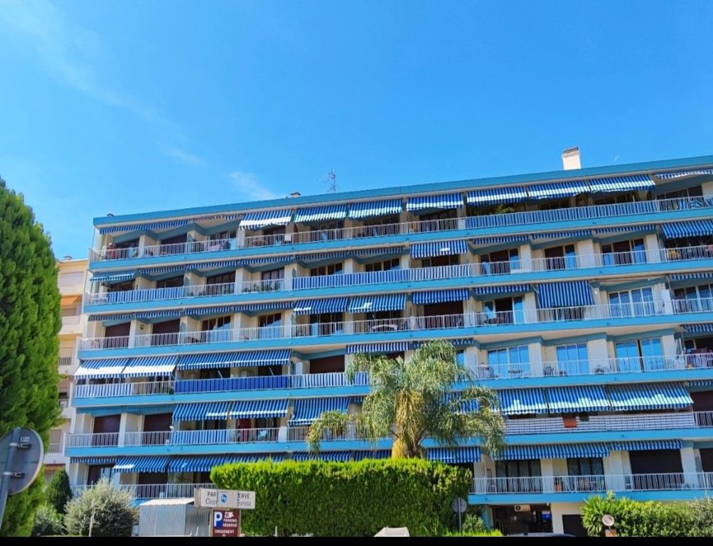 Property photo 1 of 8 Cagnes Sur Mer Through-Terrace Apartment Of 94 m2 With Cellar And Parking