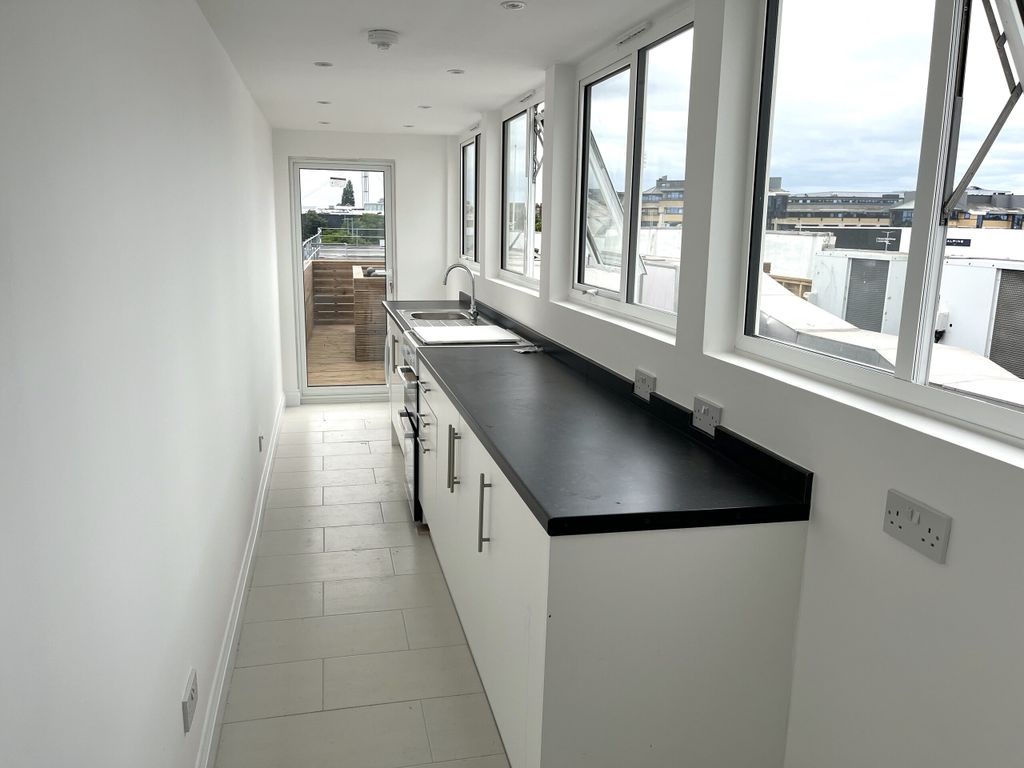 Property photo 3 of 20 Img_3298