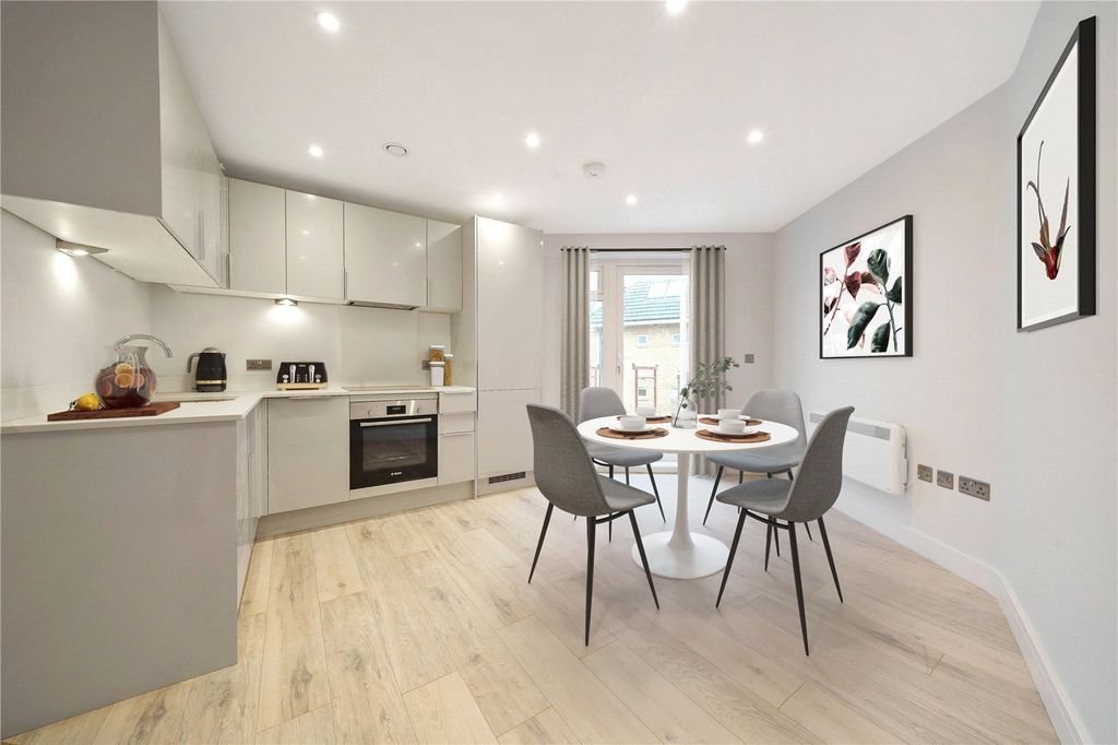 Property photo 3 of 6 Picture No. 04