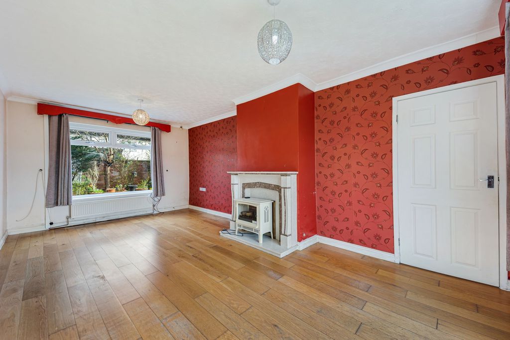 Property photo 3 of 21