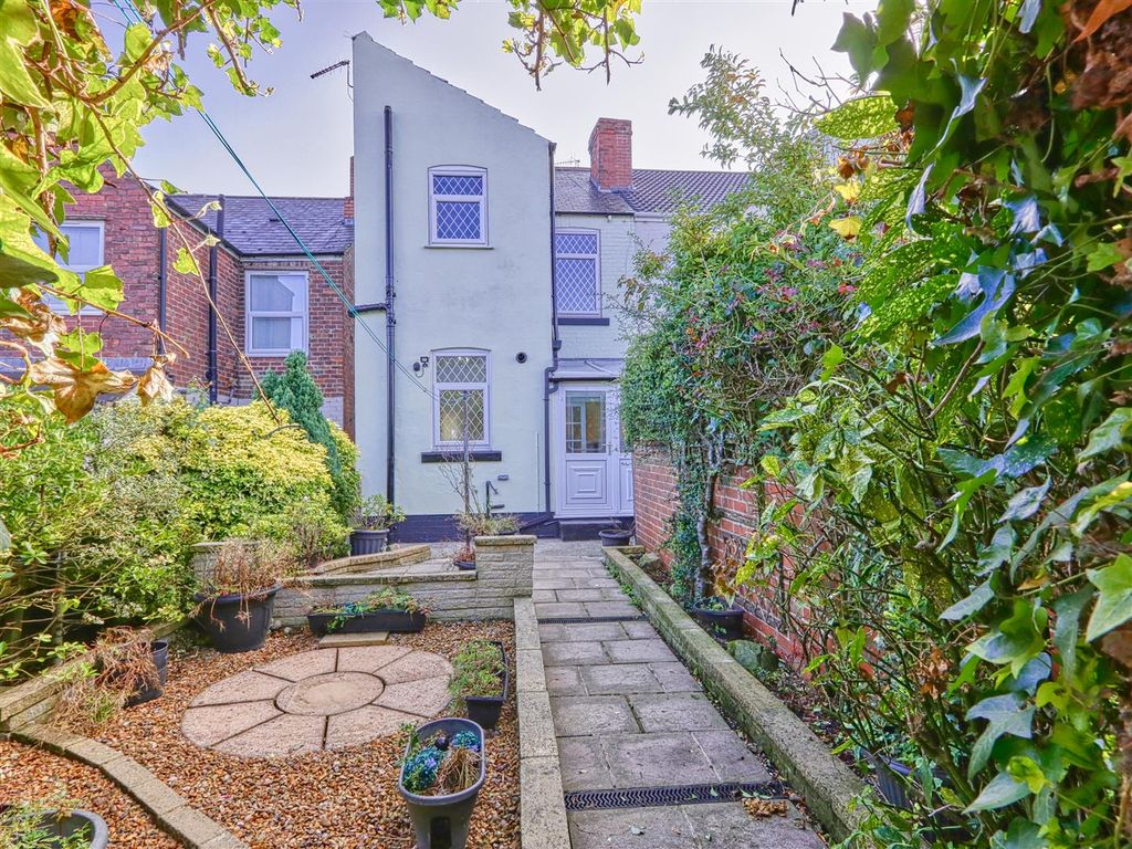 Property photo 2 of 18 Rear