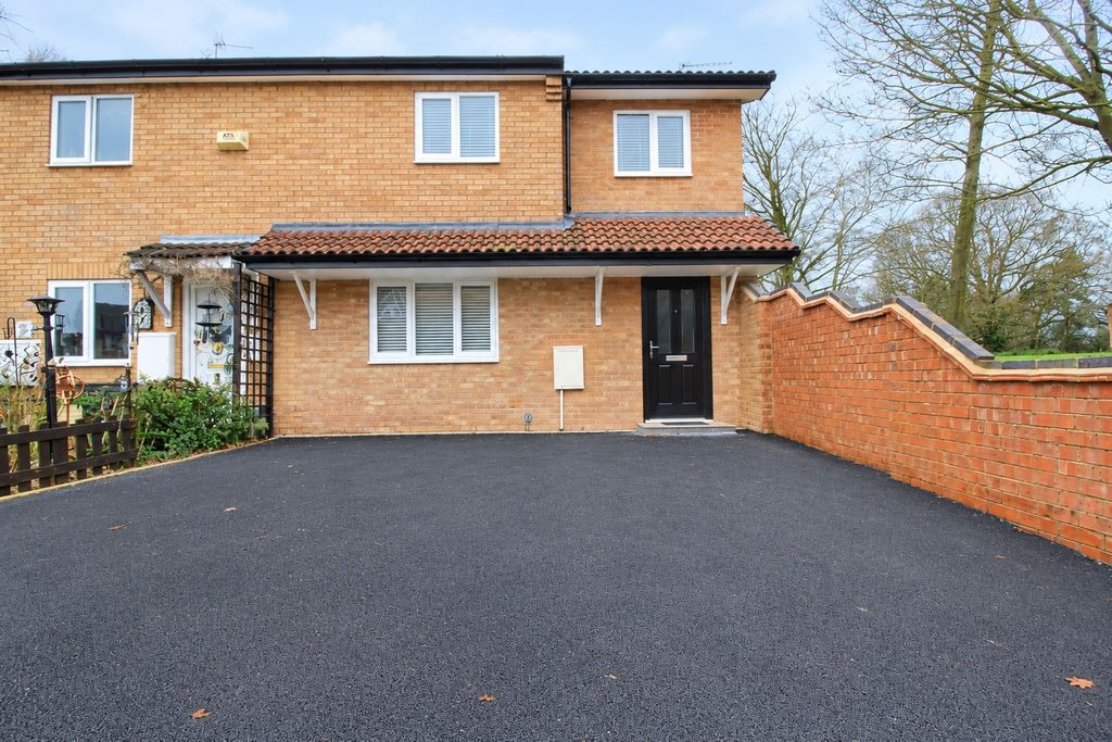 Property photo 1 of 10 Picture No. 17