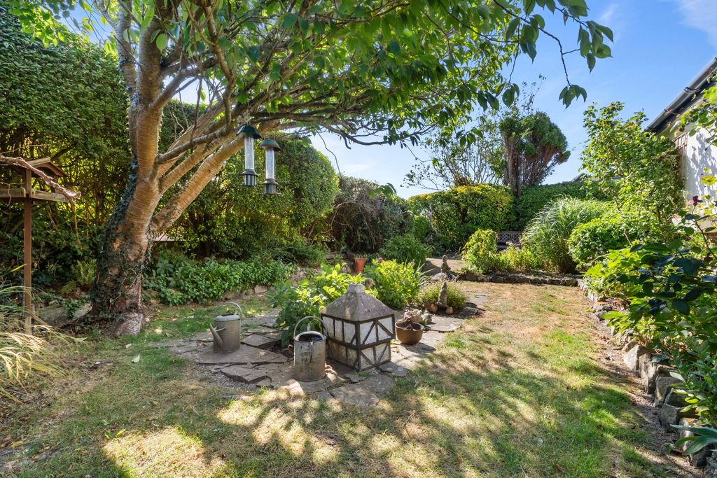 Property photo 3 of 20 5523312