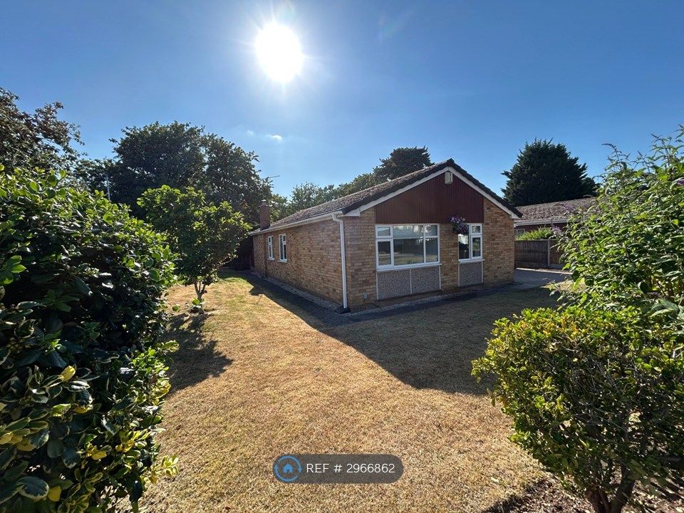Property photo 2 of 26