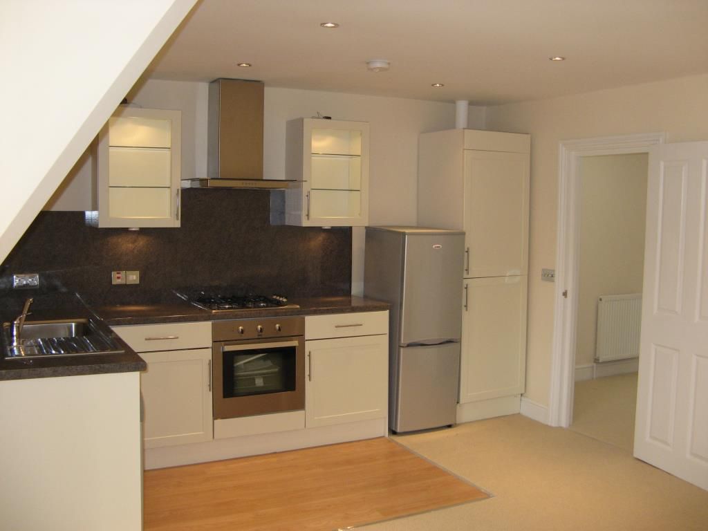 Property photo 2 of 4 Kitchen