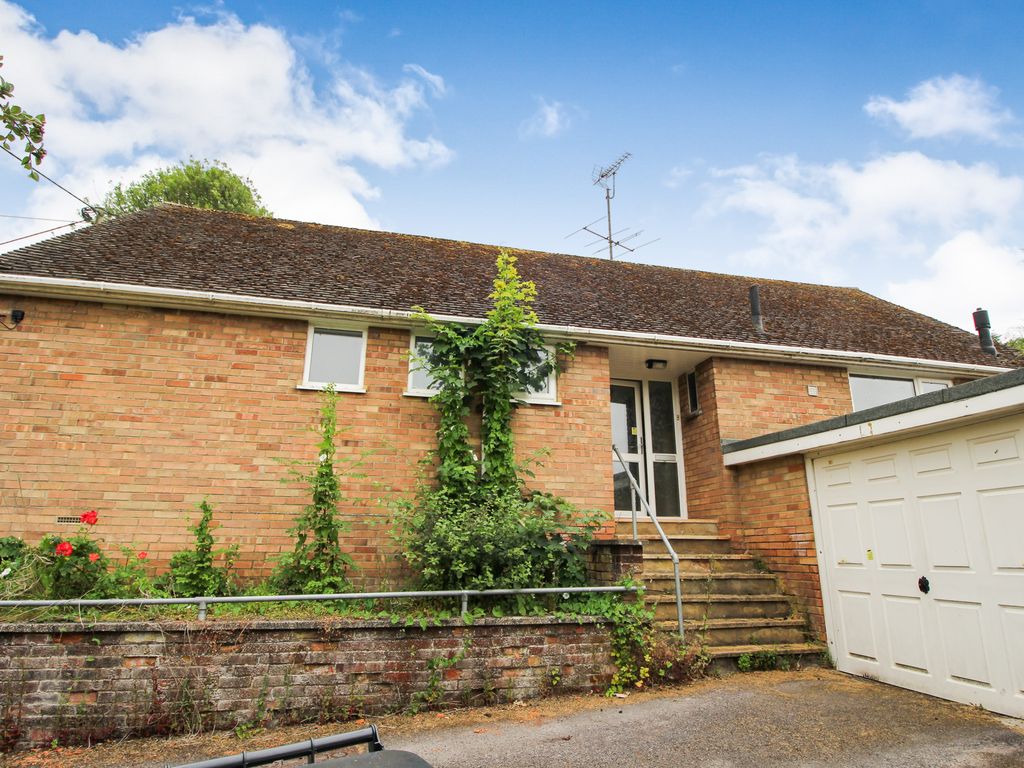 Property photo 2 of 14