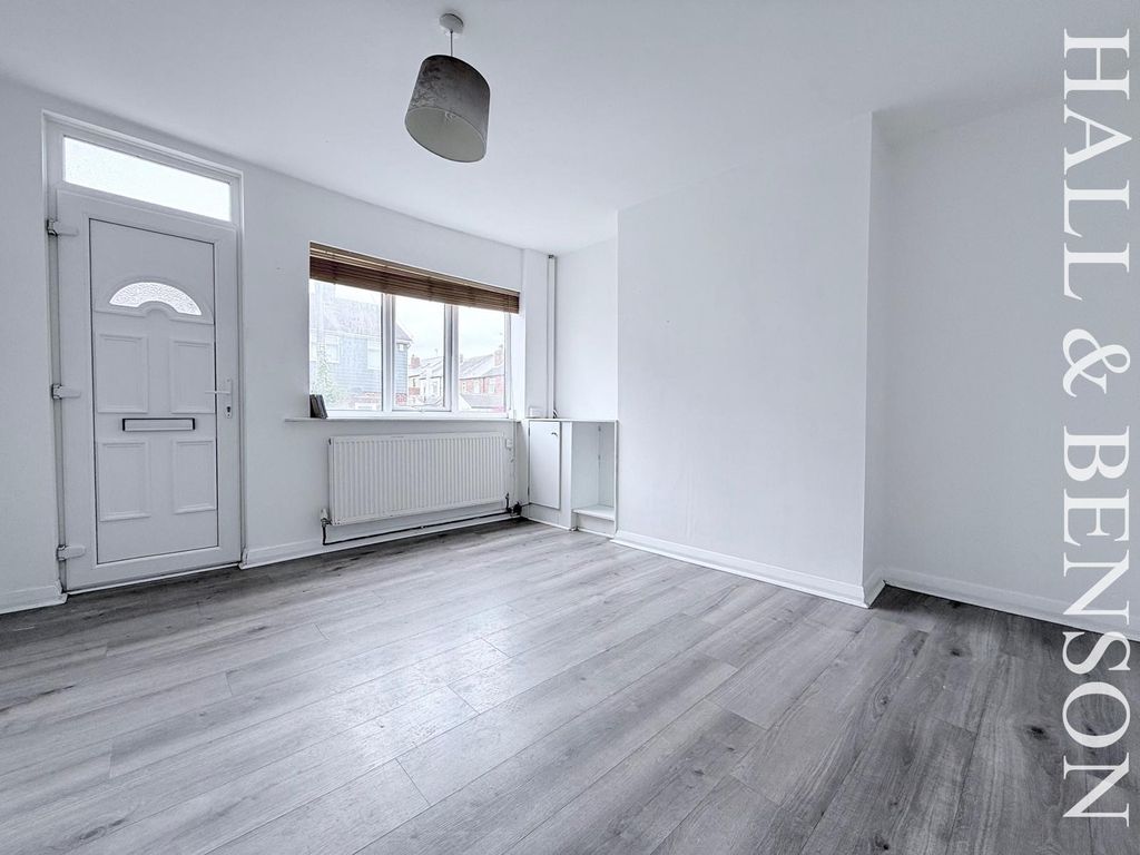 Property photo 3 of 10 Image