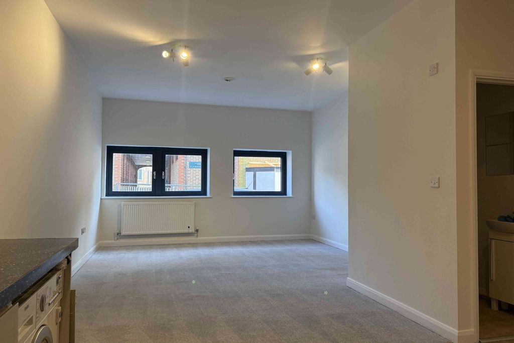 Property photo 2 of 6 Living Room