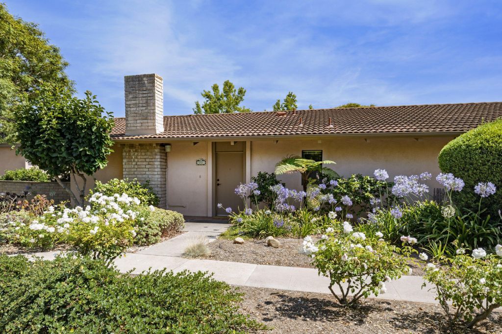 Property photo 2 of 10 <Alttext/>