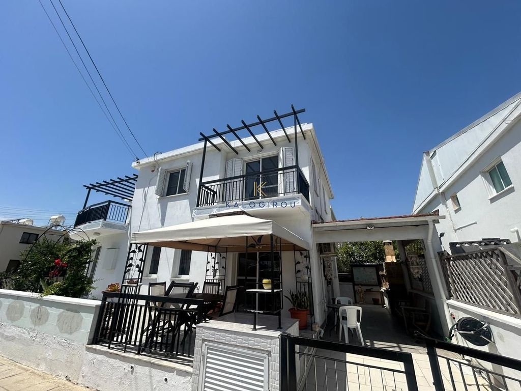 Property photo 1 of 16