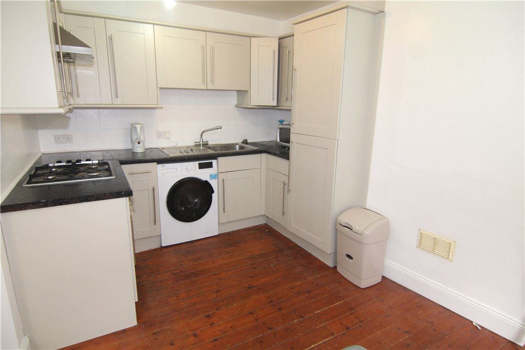 Property photo 3 of 6 Picture No. 06