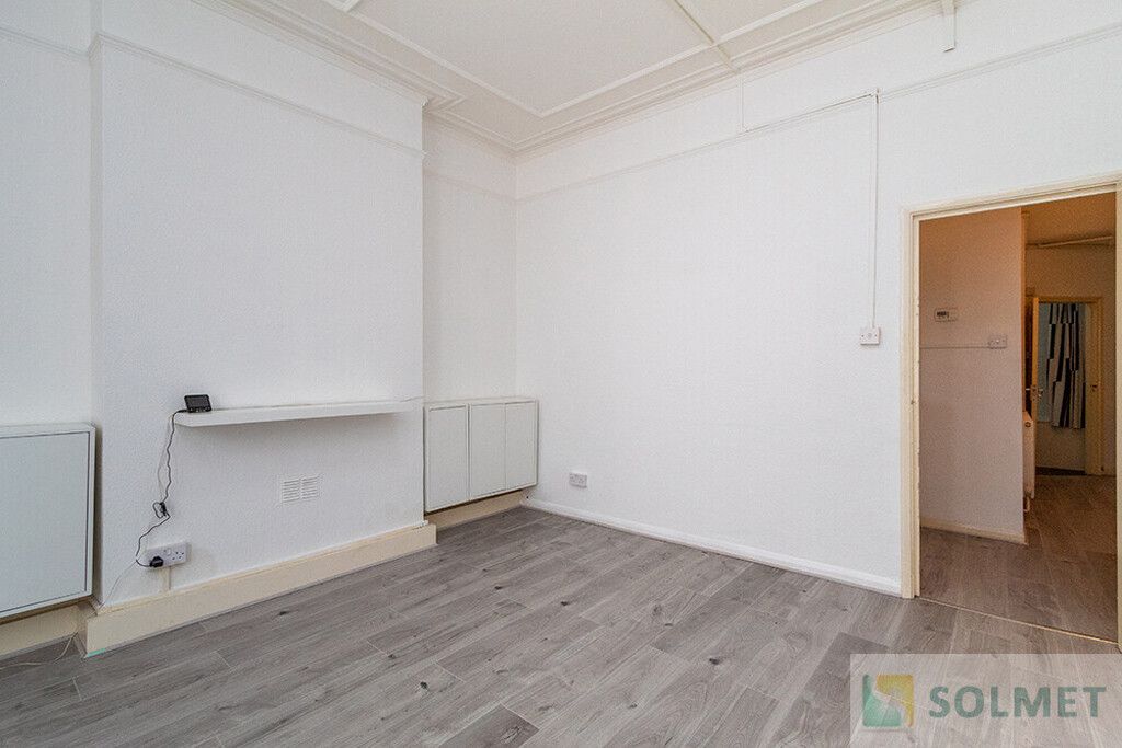 Property photo 3 of 13 3