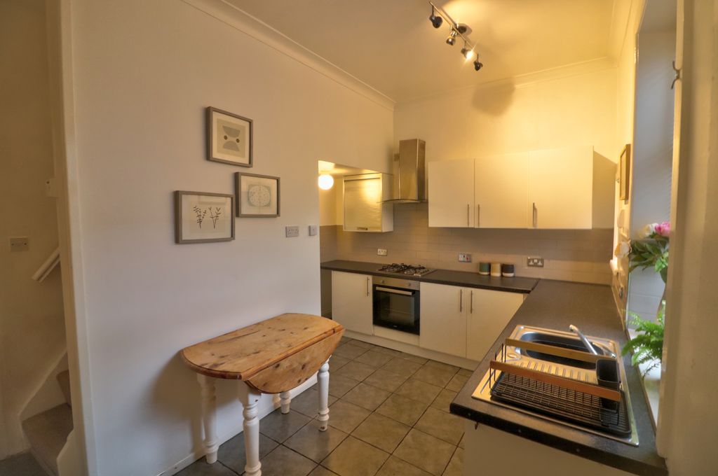 Property photo 3 of 13 Kitchen Diner