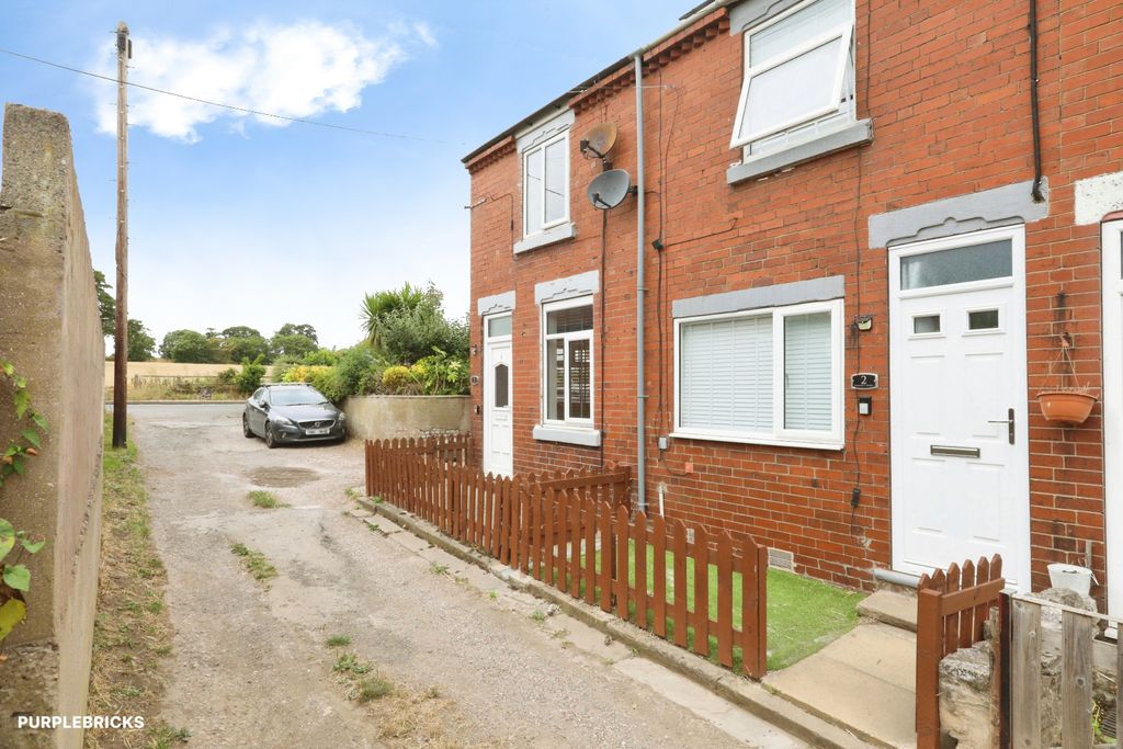 Property photo 2 of 22