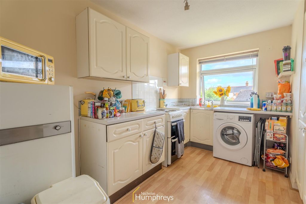 Property photo 3 of 11 Dsc05185-Hdr.Jpg