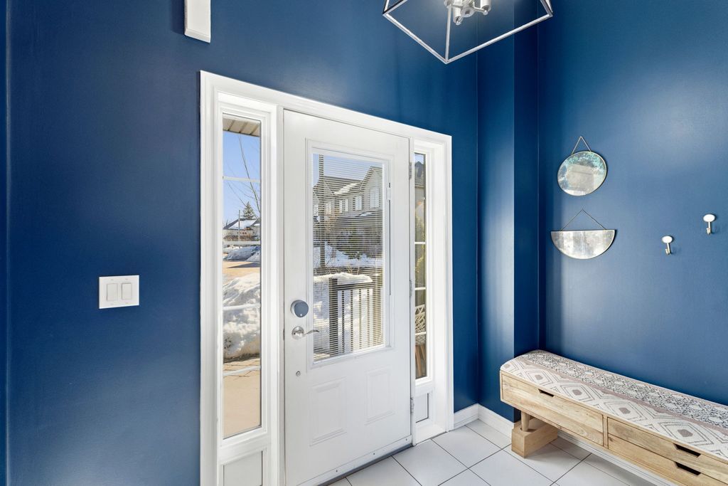 Property photo 2 of 47