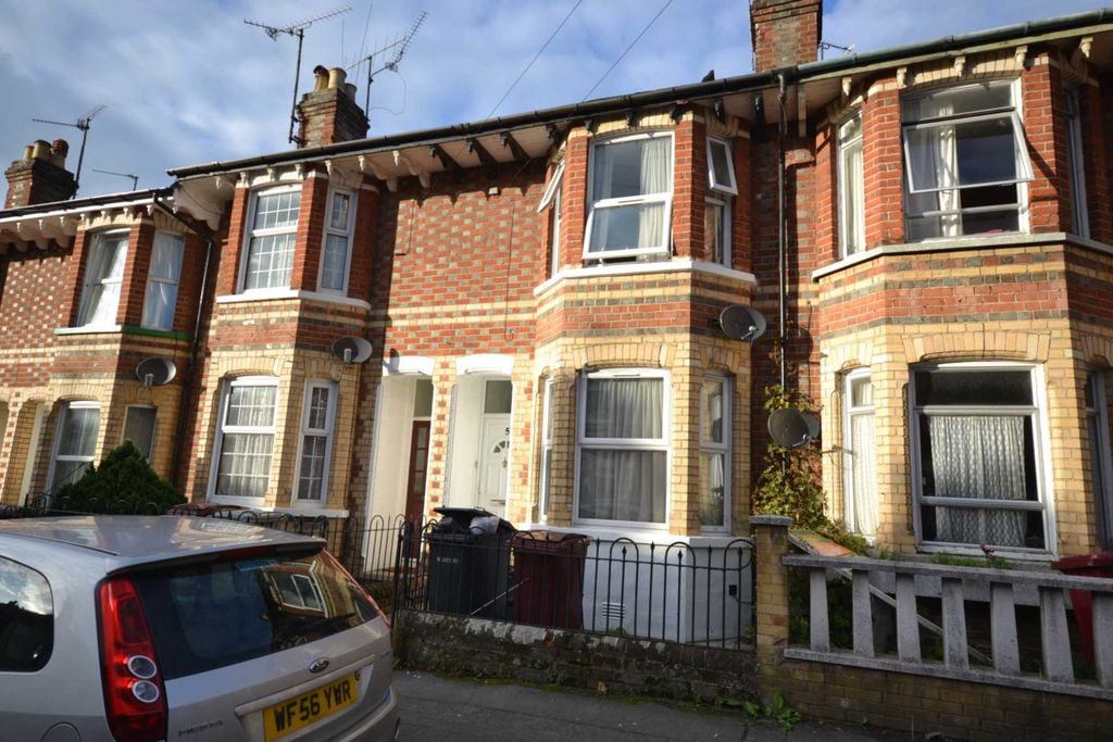 Property photo 2 of 7