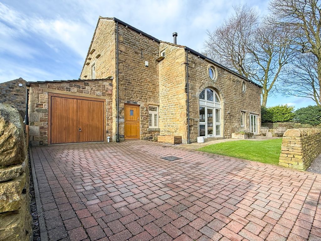 Additional image 39 of 4 bed barn conversion for saleOff Manor Road, Farnley Tyas, Huddersfield HD4