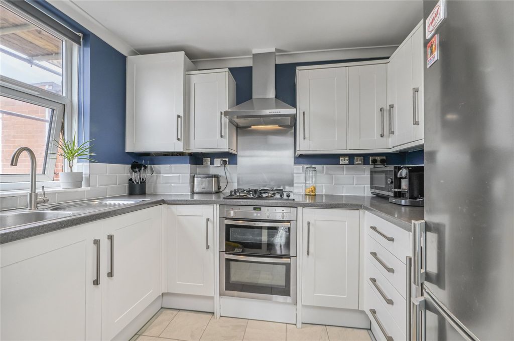 Property photo 2 of 11 Picture No. 05