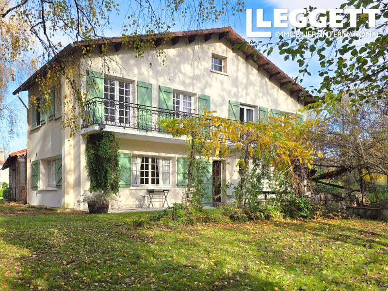 Property photo 1 of 10