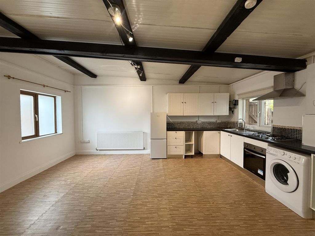 Property photo 3 of 10 Img_7309.Jpg
