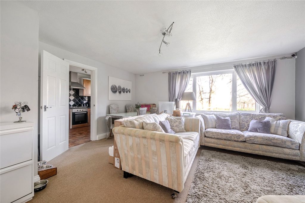 Property photo 2 of 11 Picture No. 06