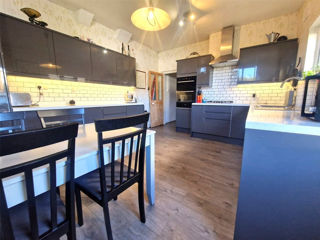 Property photo 3 of 20 Picture No. 89